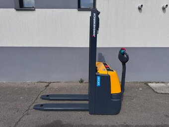 Vysokozdvižný vozík ruční 1t zdvih 2,9m AKU - 2