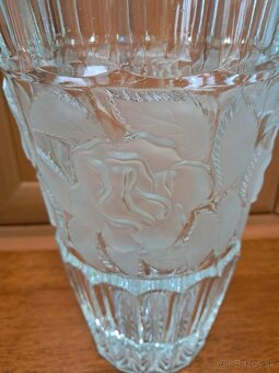 VAZA zo serie Sklo Union - Rosice - 2