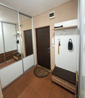 Predám garsónku na Laboreckej ulici v Humennom - 2