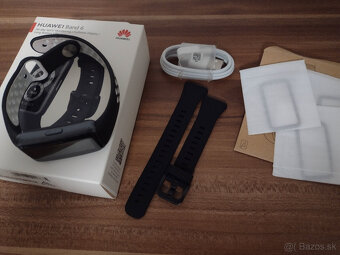 Huawei Band 6 - 2