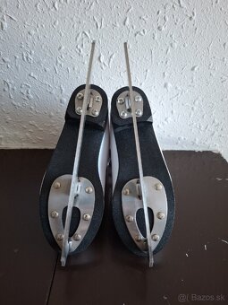 Dievčenské korčule zn. Crowned, veľ. 33 - 2