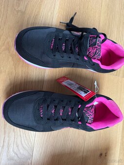 nove tenisky zn.Kappa v.38 - 2