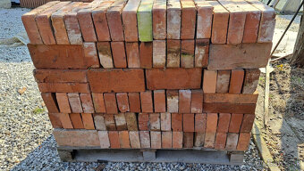 Pálené tehly plné-260ks - 2