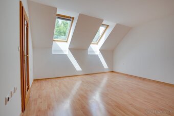 Administratívne priestory v centre Trnavy na PRENÁJOM - 2