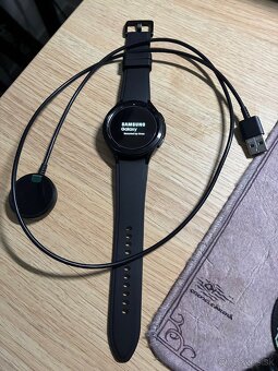 Samsung Galaxy Watch 4 - 2