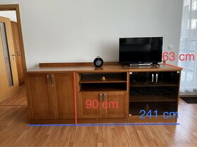Obývačkový nábytok- dýhovaný - 2