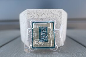 Intel Core i5 13600KF - 2