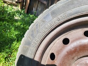 4x zimné pneumatiky na plechových diskoch - 2
