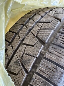Zimné Gumy 225/40 r19 - 2
