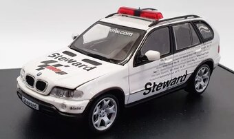 BMW X5 safety car - 2