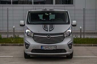 Opel Vivaro Tourer 1.6 CDTI BiTurbo 145k S&S L1H1 - 2