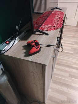 Drevena TV skriňa - 2