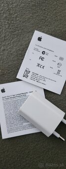 Apple adapter - 2