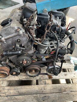 Motor BMW e46 318i - 2