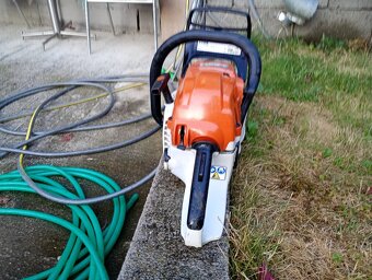 Motorová píla Stihl 261 - 2