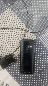 Samsung - 2