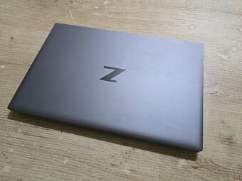 Kovovy HP ZBook Firefly 14 G8 s procesorom i7 11 generacie 1 - 2