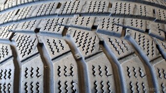 Predám 4ks jazdené zimné 225/60r17-99H Hankook - 2