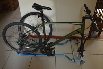 predam svajciarsky interierovy nosic na bicykle - 2