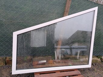 Predám fix plastove okna 150 x 150 a 180 x 190 cm - 2