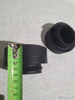 Predám zadné podložky pružín (lift kit, spacer) 20 mm KIA - 2