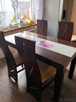 Stôl so 6 stoličkami - 2