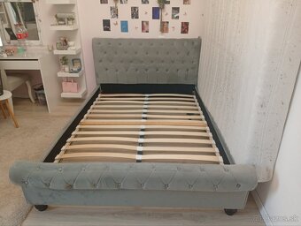 Čalúnená posteľ - 2