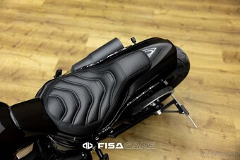 HARLEY DAVIDSON FAT BOB - 2