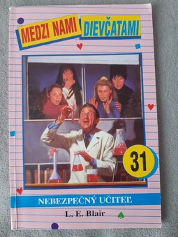 Slavna patka, Medzi nami dievcatami - 2