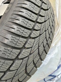 5x120, 215/60R7 C Zimné Pneumatiky a disky Dunlop na T6 - 2