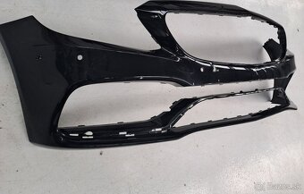 Predný nárazník na Mercedes C , A205 885 47 00 - 2