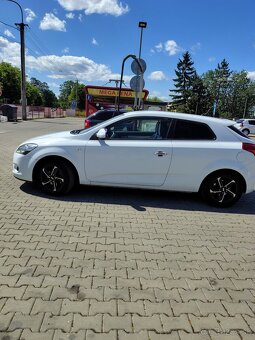 Kia ceed proceed 1,4 benzín - 2