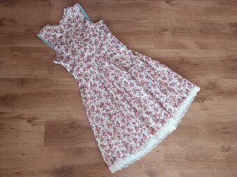 Bavorský kroj Dirndl v.36 Tracht - 2