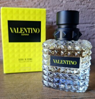Parfém Valentino Donna Born in Roma Yellow Dream - 2