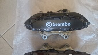 Sada brzdových strmeňov Brembo pre Abarth 595 695 - 2
