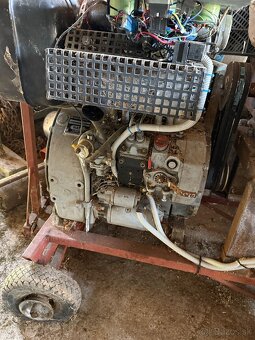 Predám motor HATZ Z790 – kompletný - 2