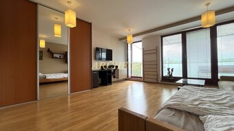 NÁJOM - 1 IZBOVÝ BYT S BALKÓNOM, ŤAČEVSKÁ, BARDEJOV - 2