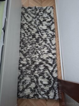 Koberec + 2 behúne - 2
