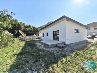 REZERVOVANÉ Novostavba Rodinného domu v obci Košecké Podhra - 2