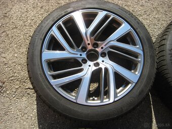 r.19 nové MERCEDES E W214 S214 +245/45 R19 Continental 7,5mm - 2