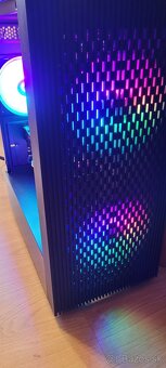 Predám počítač na hry aj prácu / 100% stav - 2