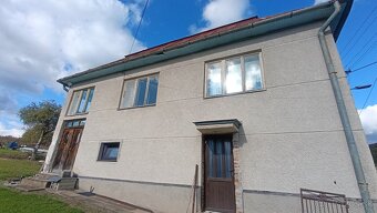 Rodinný dom s pozemkom - 2