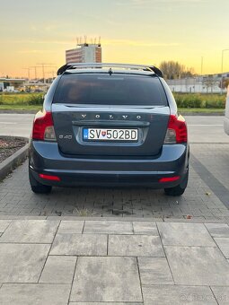 Predám Volvo S40 1.8i - 2