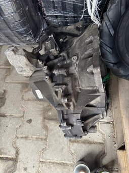 Prevodovka na repas volvo V40 2014 - 2