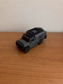 Transformers: Studio Series 96 N.E.S.T Ratchet - 2