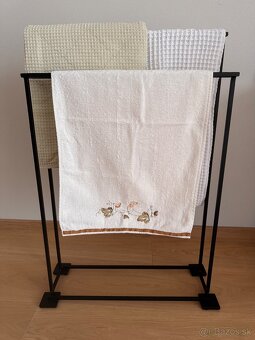 Držiaky na uteraky - 2