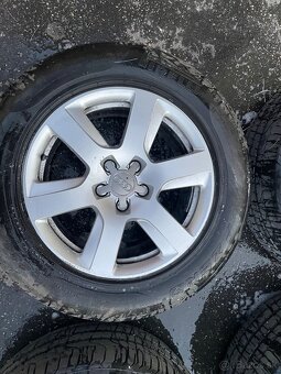 Predam elektrony Audi R17 - 2