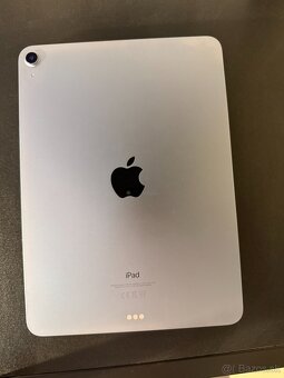 iPad Air 4 (2020) 64GB + Smart Keyboard Folio - 2