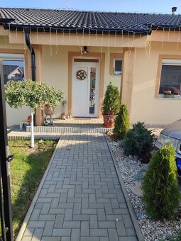Predam rod.dom v Malinovej.mozna výmena 3 izby.byt v Pd - 2