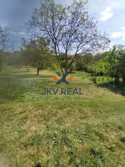 REKREAČNÝ POZEMOK 4000m2 S MOBILNÝM DOMČEKOM BUKOVEC okr.My - 2